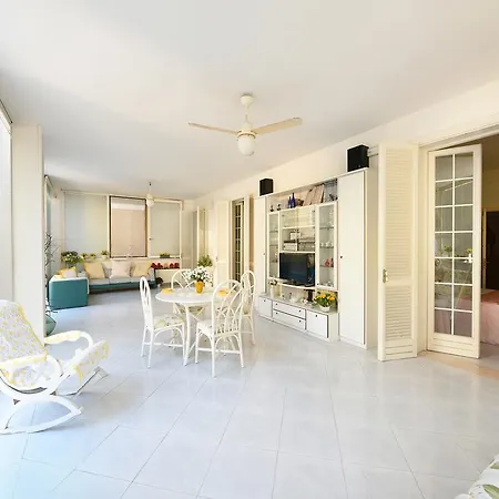A Casa Di Terry Bed & Breakfast *